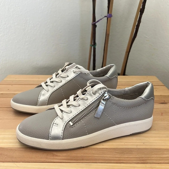 NATURALIZER Karine Oxfords. Size 7. NWOB - Picture 3 of 7